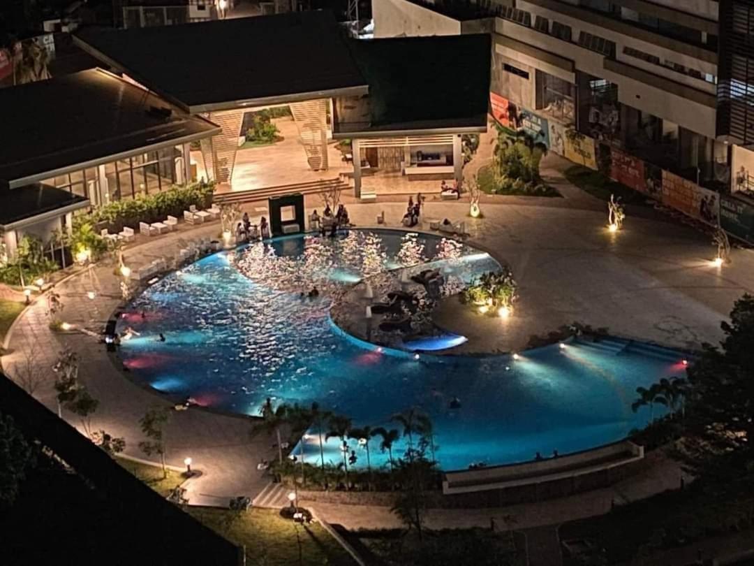 Grand Residences Cebu North Tower Buitenkant foto